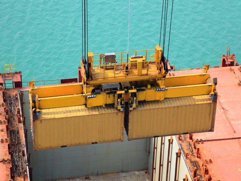 container-operation-port-series_1150-8333